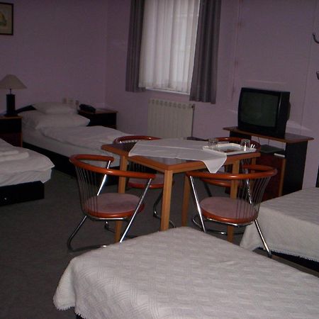 Apollo Motel Kecskemét Exterior foto